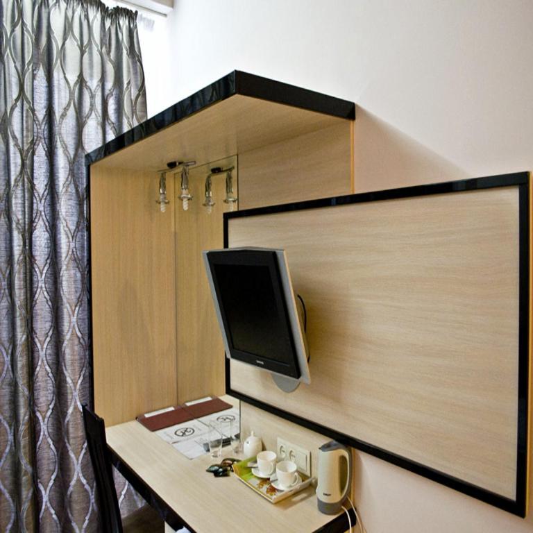 Staybridge Mini-Hotel In Most City Panoramic River View Dnipro Zimmer foto